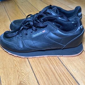 REEBOK- Women's Harman Run Sneak, Black, Size 7.5